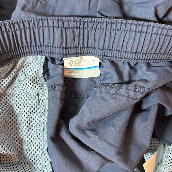 COLUMBIA Sportswear Athleisure Blue Shorts Medium - Picture 5 of 6